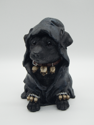 Dog In A Cloak Gothic 18cm