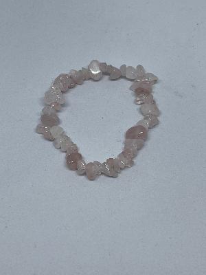 Bracelet : Tumbled Stones Rose Quartz Chips