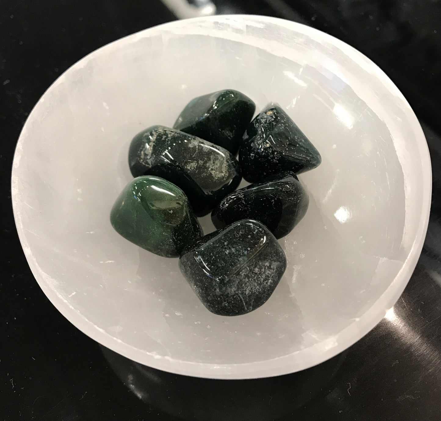 Tumbled Stones Moss Green Agate From Africa